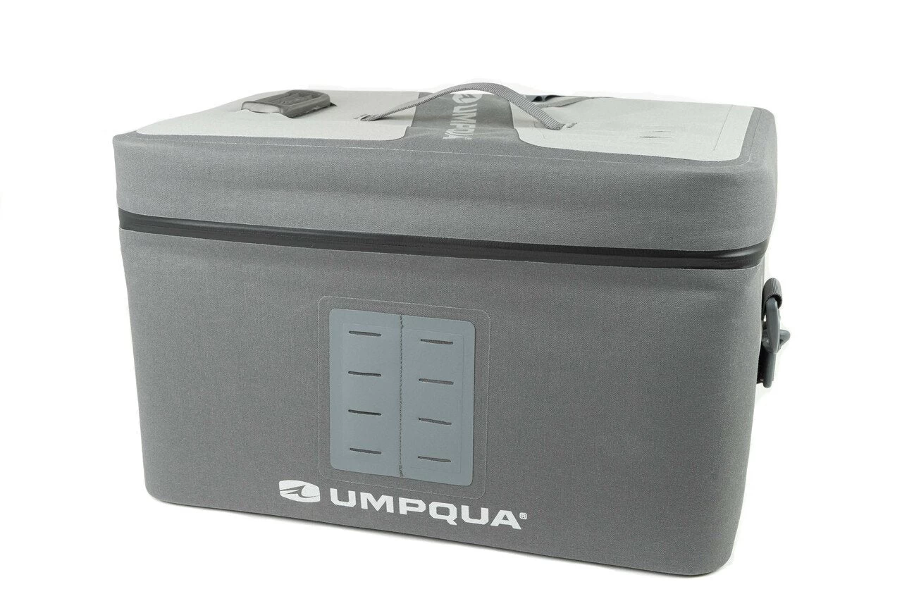 Umpqua ZS2 Large Waterproof Boat Bag 1 Umpqua ZS2 Large Waterproof Boat Bag